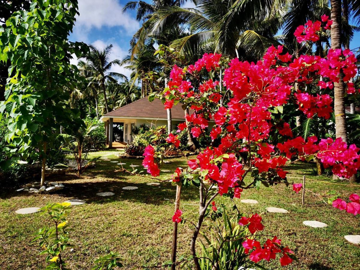 Sunset Cove Beach & Dive Resort Romblon Eksteriør bilde