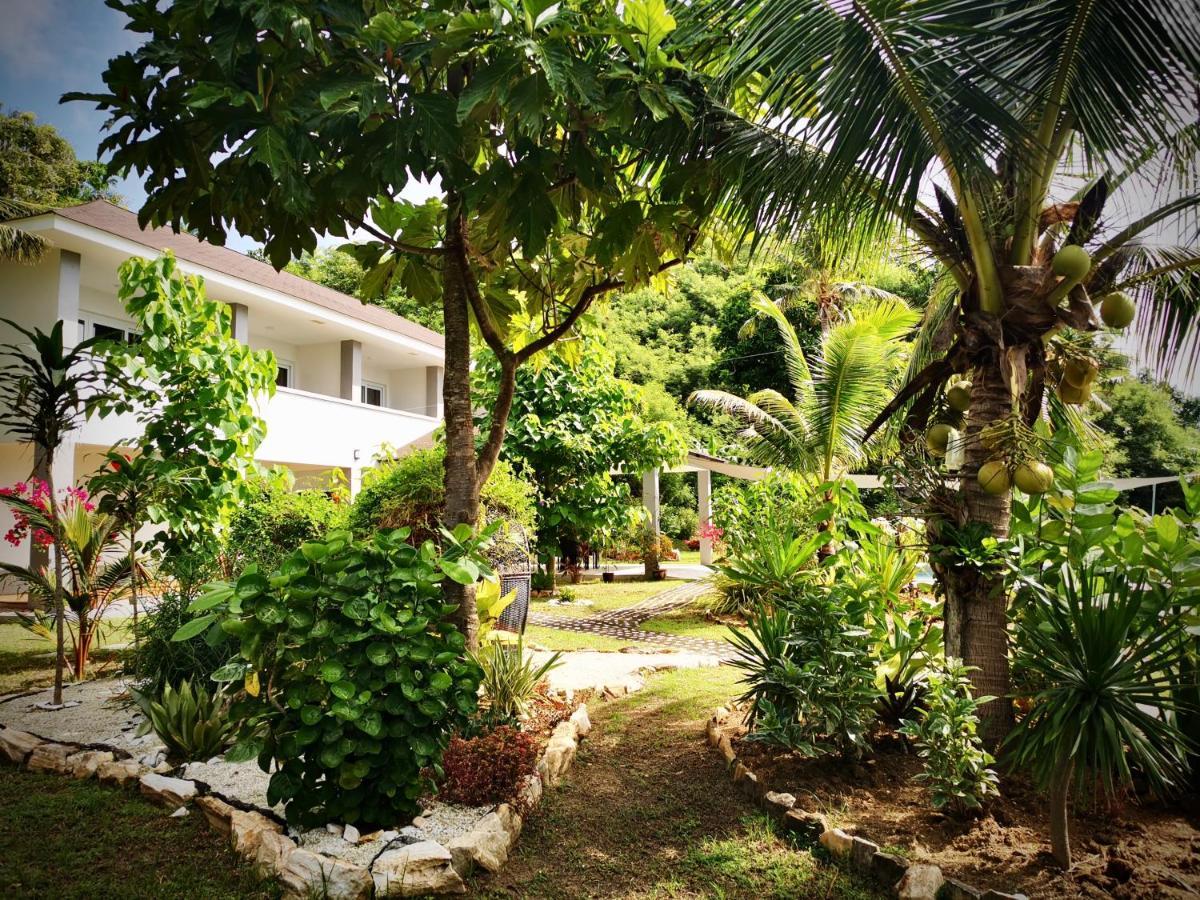Sunset Cove Beach & Dive Resort Romblon Eksteriør bilde
