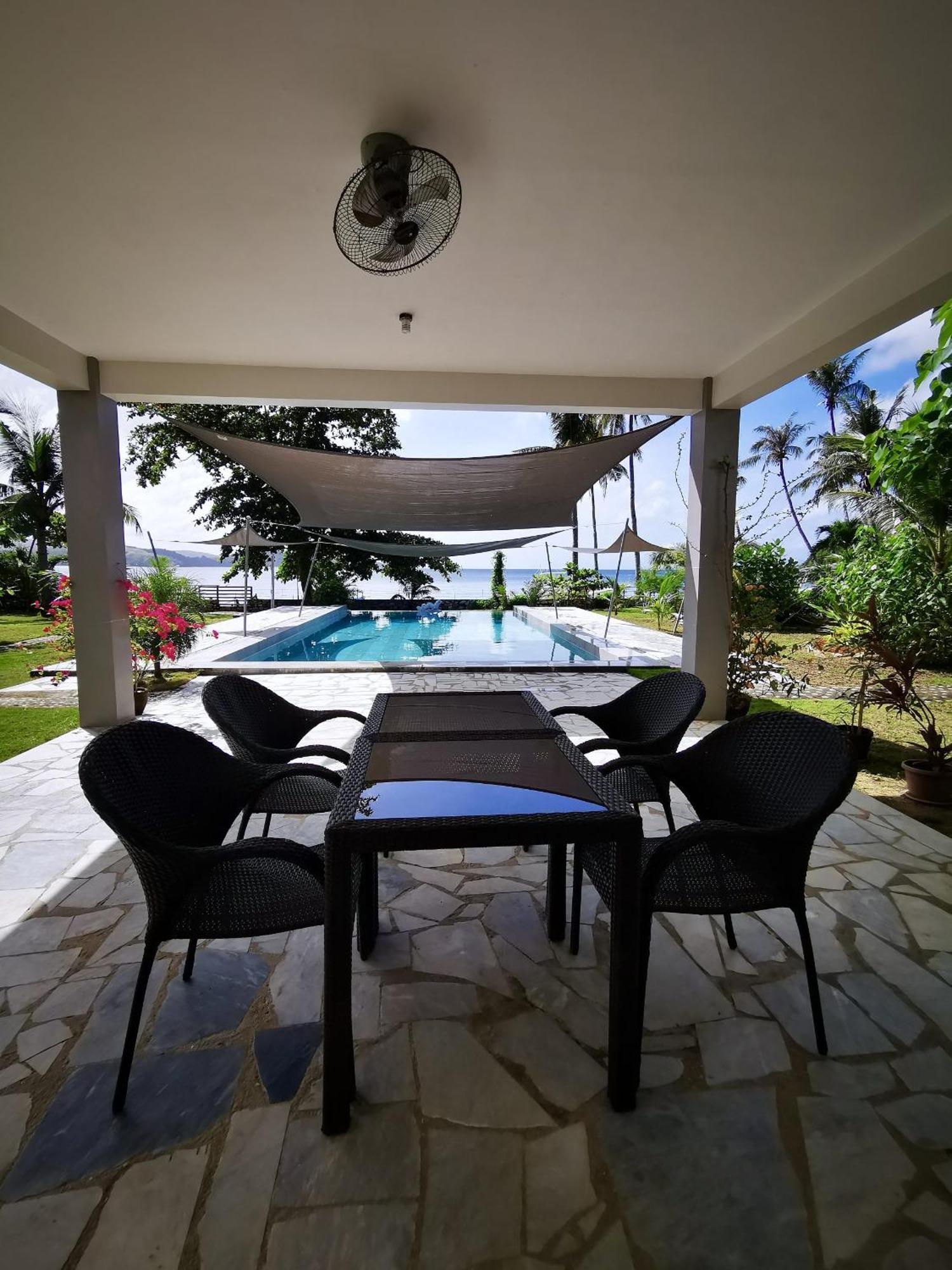 Sunset Cove Beach & Dive Resort Romblon Eksteriør bilde